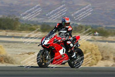 media/Jan-13-2024-SoCal Trackdays (Sat) [[9c032fe5aa]]/Turn 14 (10am)/